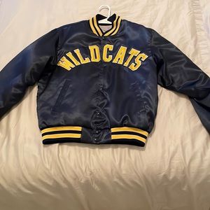 Wildcats Medium Swingster Sweater Crew neck
